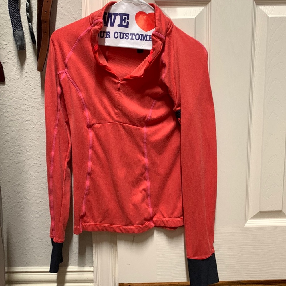 Coral long sleeved workout shirt